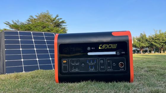 Dịch vụ sau bán hàng Có Bộ sạc năng lượng mặt trời 200W di động cho điện thoại di động và máy tính bảng