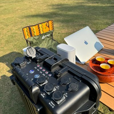 Trạm điện di động khẩn cấp 5000W với vật liệu vỏ hợp kim ABS và bộ sạc mặt trời