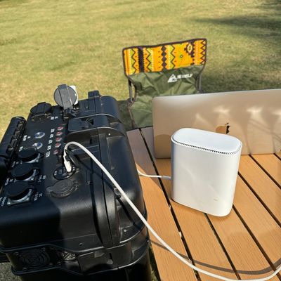 Điện xuất AC 15A Max Trạm điện di động cho các sản phẩm kỹ thuật số 3c và nhà