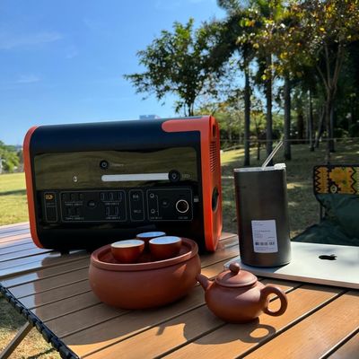 AT22 2000W 2200W LiFePO4 pin Đường điện di động cho hệ thống Power Bank ngoài trời