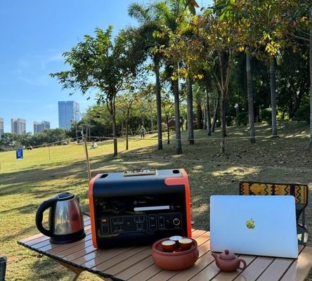 AT22 2000W 2200W LiFePO4 pin Đường điện di động cho hệ thống Power Bank ngoài trời