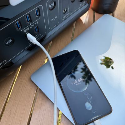 Lưu trữ năng lượng Trạm điện di động với tấm pin mặt trời gấp và sạc không dây