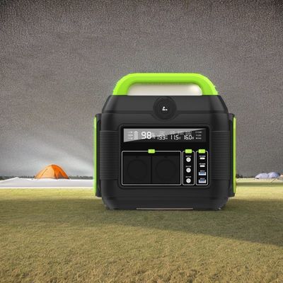 Tiêu chuẩn châu Âu Nam Phi Cắm điện loại 6kg Nhà máy điện di động với tấm pin mặt trời