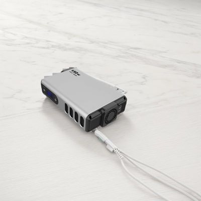 32000mAh Lithium Ion Động cơ điện di động 150W Output 220V AC 50Hz/60Hz tùy chỉnh