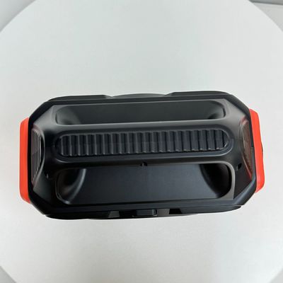 AC đầu ra 110V/240V/50-60Hz Máy phát năng lượng mặt trời di động 300W với pin lithium