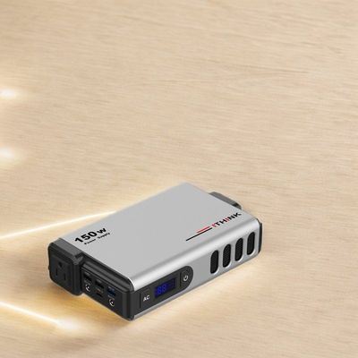 Nhà máy điện di động 150W tái chế và sạc nhanh Chế độ chờ năng lượng mặt trời