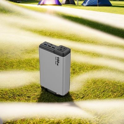 Nhà ga năng lượng mặt trời 150W có thể tái chế lý tưởng cho cắm trại ngoài trời và khẩn cấp tại nhà