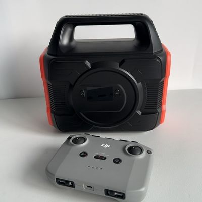 Hệ thống lưu trữ năng lượng di động 300W Trạm điện tái chế cho cắm trại ngoài trời 288wh