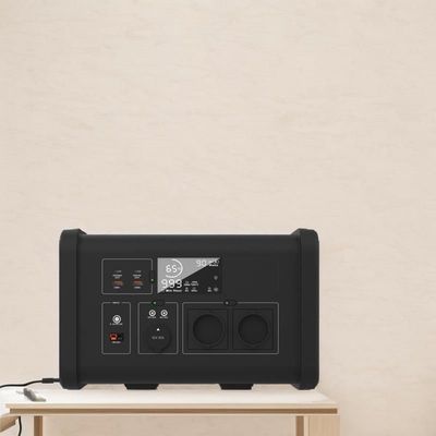 Mặt trời đầu vào Anderson giao diện 18V / 6A Max cho 230V 700W LiFePO4 Nhà máy điện di động