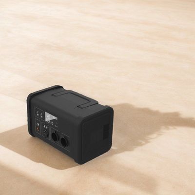 Mặt trời đầu vào Anderson giao diện 18V / 6A Max cho 230V 700W LiFePO4 Nhà máy điện di động