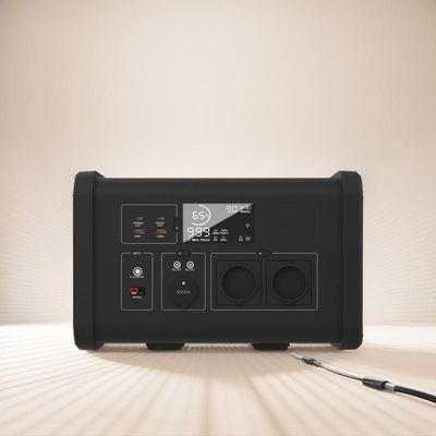 Điện năng lượng mặt trời 18V/6A Máy điện di động đa chức năng 700W cho cắm trại