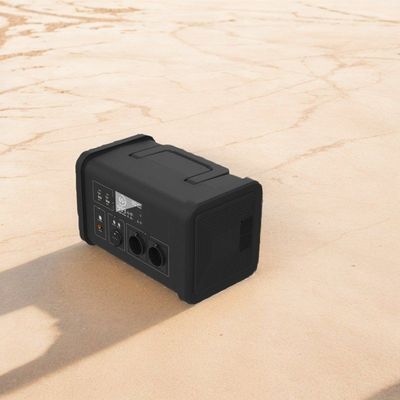 Điện năng lượng mặt trời 18V/6A Máy điện di động đa chức năng 700W cho cắm trại