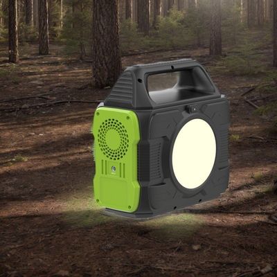 Cài đặt nguồn điện khẩn cấp 200W 300W ngoài trời có thể tùy chỉnh với ổ AC 110V 220V
