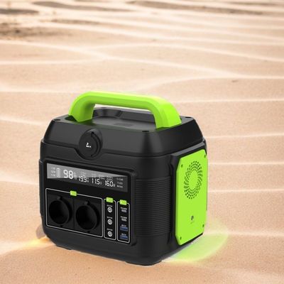 Trạm điện mặt trời di động 600W được cung cấp bởi pin lithium ion và công nghệ MPPT