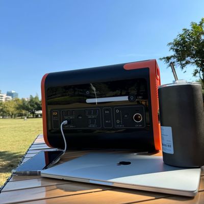 2000W AC Output High Power Mobile Solar Generator Station và Nguồn điện đa năng
