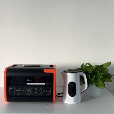 Sạc năng lượng mặt trời Xe ô tô Đèn đèn LED UPS Sản phẩm điện Lithium Động cơ di động có thể sạc lại Hệ thống biến tần