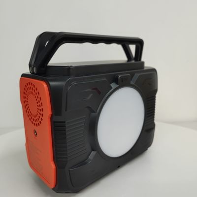 Năng lượng đầu ra AC 200W Nhà máy điện khẩn cấp di động đa chức năng Máy phát năng lượng mặt trời