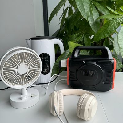 110/220V 300W/288wh Máy phát sóng sinus Nhà máy điện ngoài trời với màu sắc tùy chỉnh