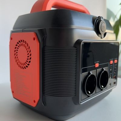 Cung cấp năng lượng khẩn cấp Máy phát điện ngoài trời với ổ cắm đầu ra AC Aii 600W