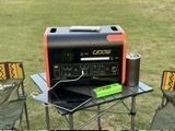 800W Sản xuất năng lượng mặt trời Đen và cam Cắm trại ngoài trời Trung tâm năng lượng di động 2kw Nhà máy điện