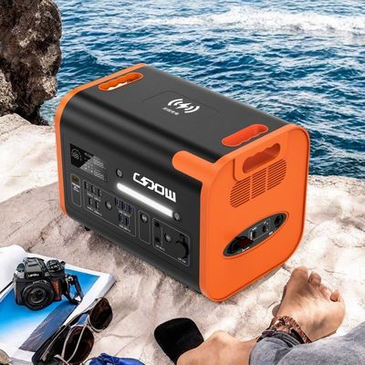 Nhà máy điện ngoài trời di động với Inverter sóng âm thanh tinh khiết và tất cả các ổ cắm đầu ra AC