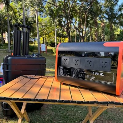 LiFePO4 2200W AT22 Trạm điện mặt trời di động để cung cấp năng lượng dự phòng trong cắm trại