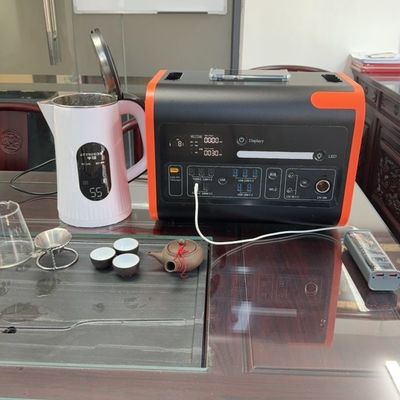 Máy phát năng lượng mặt trời di động 1500W sạc nhanh 600W với trạm điện 2200W