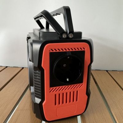 200W AC Output Nhà máy điện mặt trời di động 110/220V-50Hz/60Hz 173wh Lithium pin
