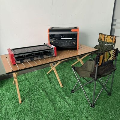 Máy phát năng lượng mặt trời di động 2200W năng lượng liên tục với pin lithium Màu sắc tùy chỉnh