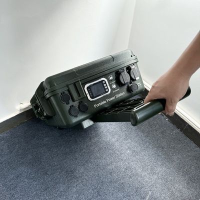 Trạm điện di động di động có công suất lớn / Máy phát năng lượng mặt trời 300W 500W 7000W 7056wh