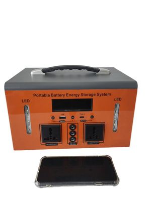 XT500 cạnh tranh Nhà máy điện mặt trời di động 500W / 384wh Nhà máy biến tần cho nhà
