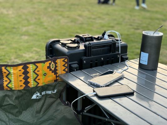 Outdoor Adventure Universal 8000W Điện lực cao nhất Sạc điện khẩn cấp Đường dây điện di động