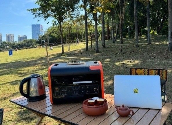 2000W 2200W Lithium Battery Solar Generator cho cắm trại và giải pháp điện khẩn cấp