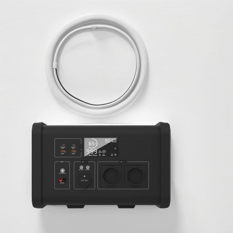 Đơn giản 230V 700W LiFePO4 pin mặt trời Nhà máy điện di động cho tình huống khẩn cấp ngoài trời