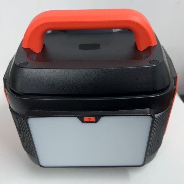 600W bên ngoài Lithium pin có thể tháo rời Bộ pin năng lượng mặt trời có thể sạc lại Nhà máy điện dự phòng AC-DC loại C