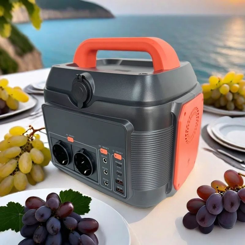 Máy phát điện năng lượng mặt trời di động 6kg 600W 50Hz 60Hz 600 Watt