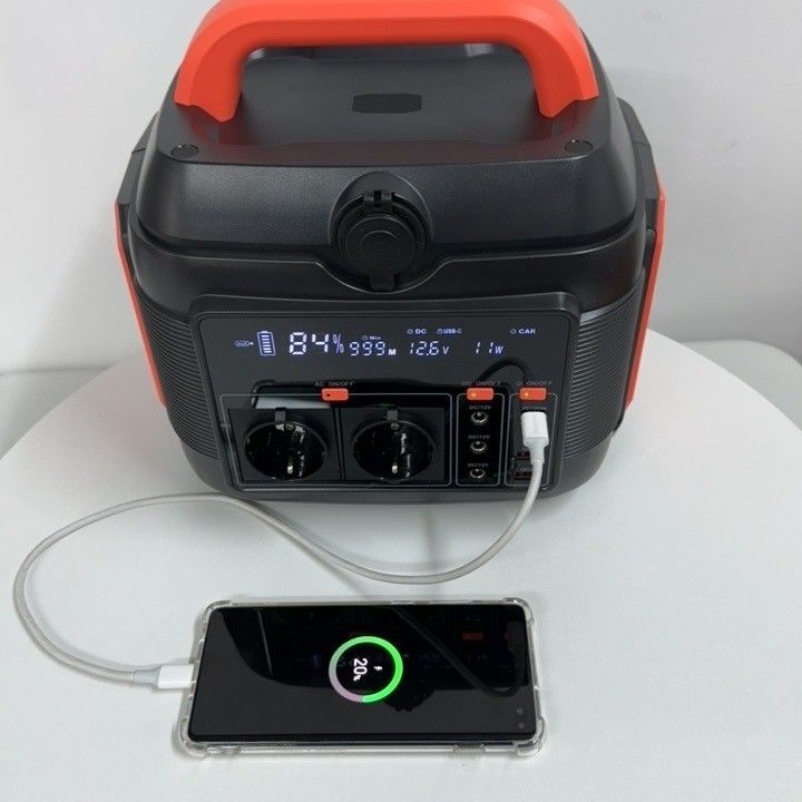 OEM/ODM 600W Cắm trại Điện di động Nhà máy điện khẩn cấp trong nhà Máy phát năng lượng mặt trời Inverter tích hợp