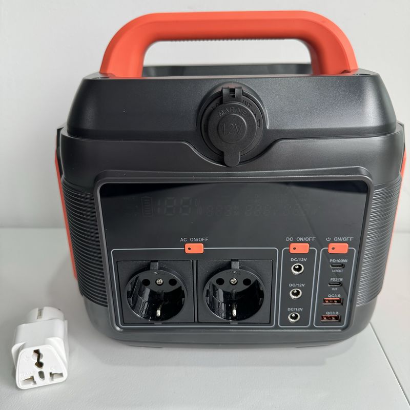 600W AC-DC Điện thoại di động khẩn cấp nhà ngoài trời Đường điện di động Động lực mặt trời màu đen