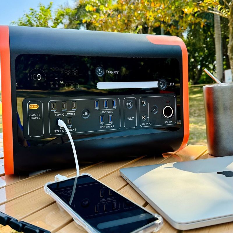 Nhà máy điện di động ngoài trời di động với đa chức năng AC và Inverter hai chiều