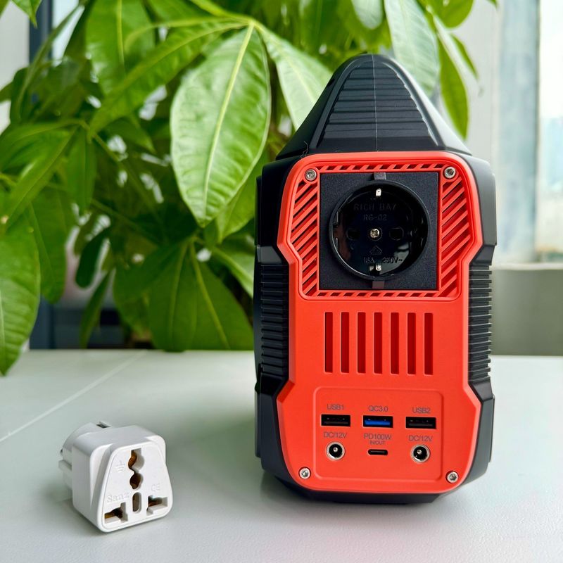 288wh 300W Multi-Function Lithium Battery Đường điện di động để sống ngoài trời