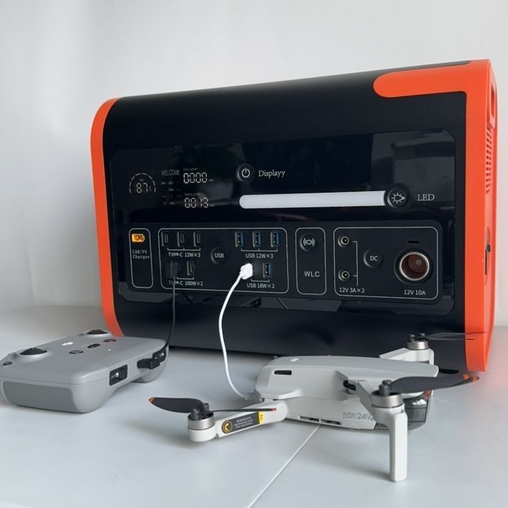 1500W Mains AT22 Nhà máy năng lượng mặt trời di động cho nhà cắm trại ngoài trời Xe thuyền