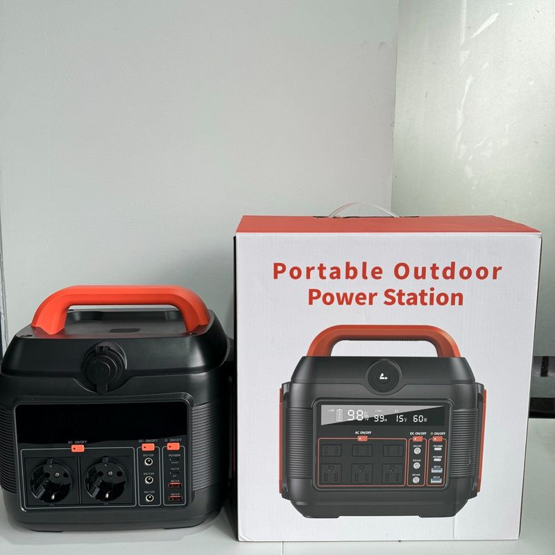 Cung cấp năng lượng khẩn cấp Máy phát điện ngoài trời với ổ cắm đầu ra AC Aii 600W