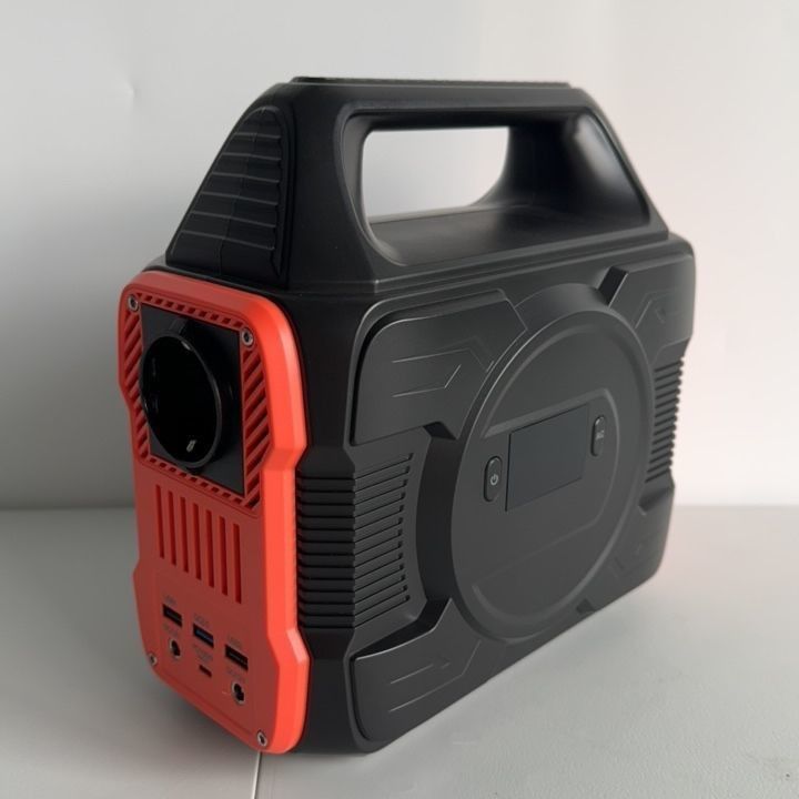 300W/600W/3000W Ứng dụng khẩn cấp và nhà máy điện nhỏ ngoài trời với ổ cắm EU AC