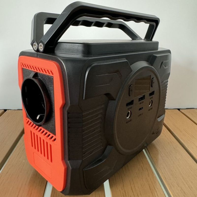 Động cơ di động máy phát điện mặt trời khẩn cấp 200W 220V cho cắm trại ngoài trời
