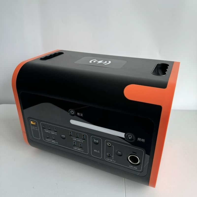 Tất cả các ổ cắm đầu ra AC 2200W Nhà máy điện khẩn cấp trong nhà với đầu ra điện liên tục