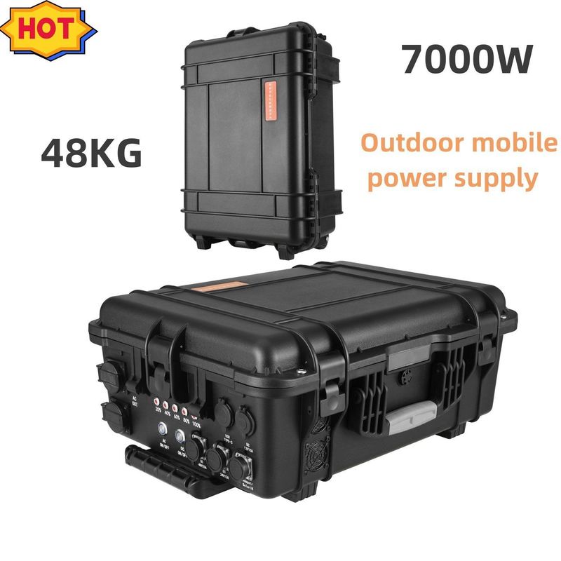 Nhà máy điện sạc năng lượng mặt trời di động 7000W Cắm trại với 15A Max AC Output Current