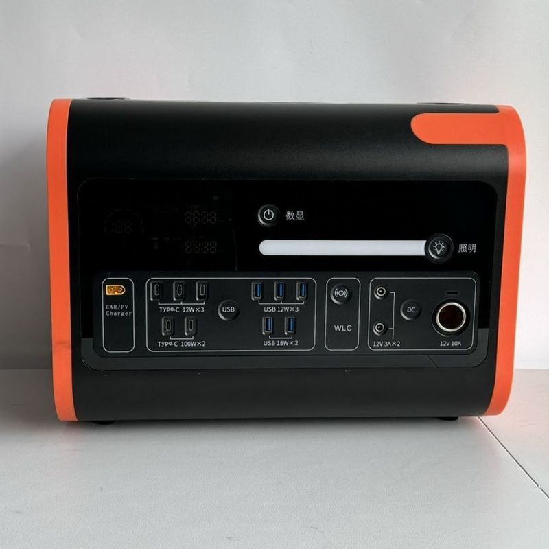 220V ± 5% AC Output 2200W Điện lực di động Cấp nguồn dự phòng của bạn cho nhà khẩn cấp và cắm trại