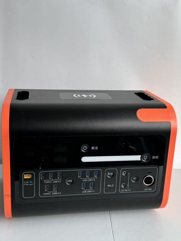 2200W Đường điện di động UPS đầu vào năng lượng mặt trời 800W Máy phát điện nguồn điện không bị gián đoạn